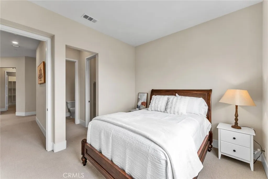 114 Crossover, Irvine, California 92618 home-pic-32