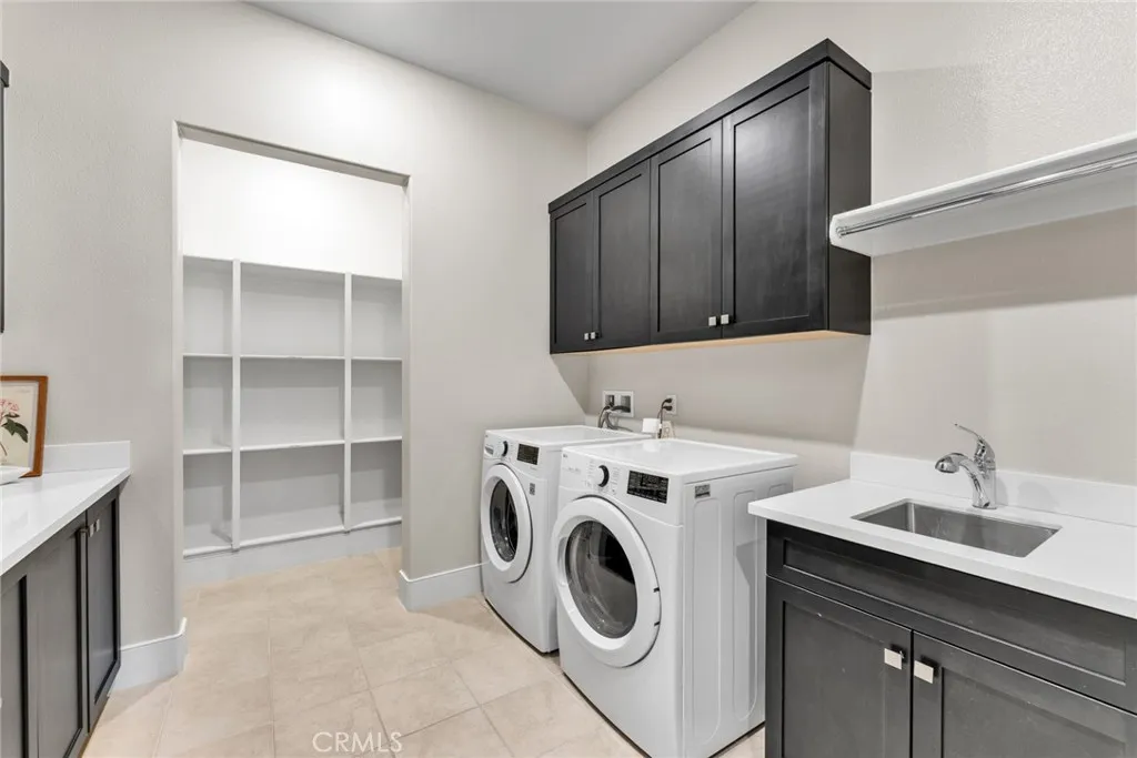 114 Crossover, Irvine, California 92618 home-pic-24