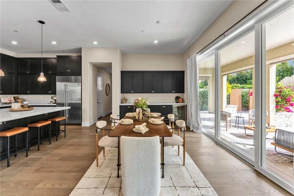 114 Crossover, Irvine, California 92618 home-pic-16