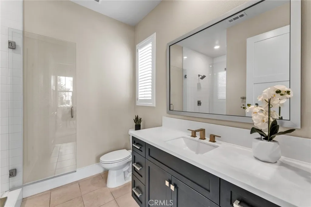 114 Crossover, Irvine, California 92618 home-pic-8