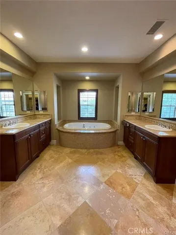 *Image taken before tenant moved in