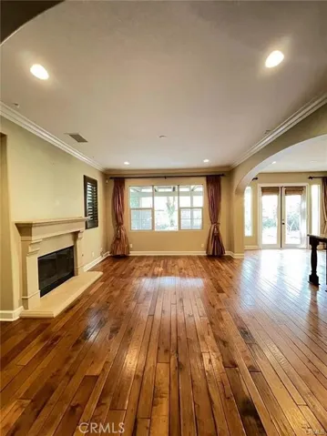 *Image taken before tenant moved in