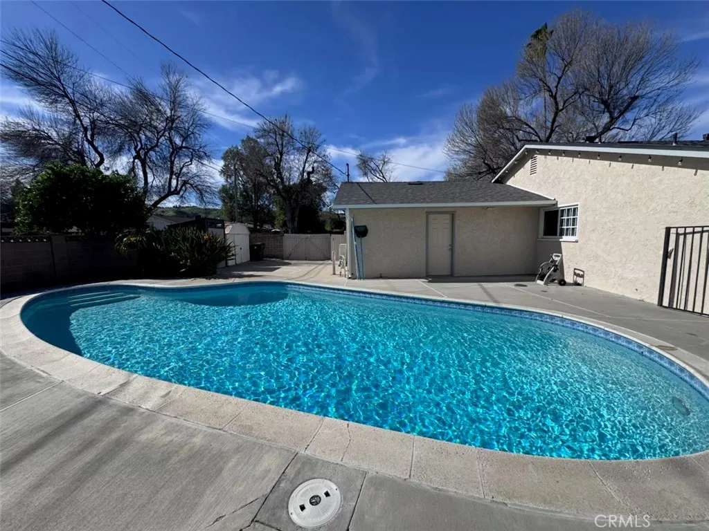 6656 Cleomoore, West Hills, California 91307 home-pic-8