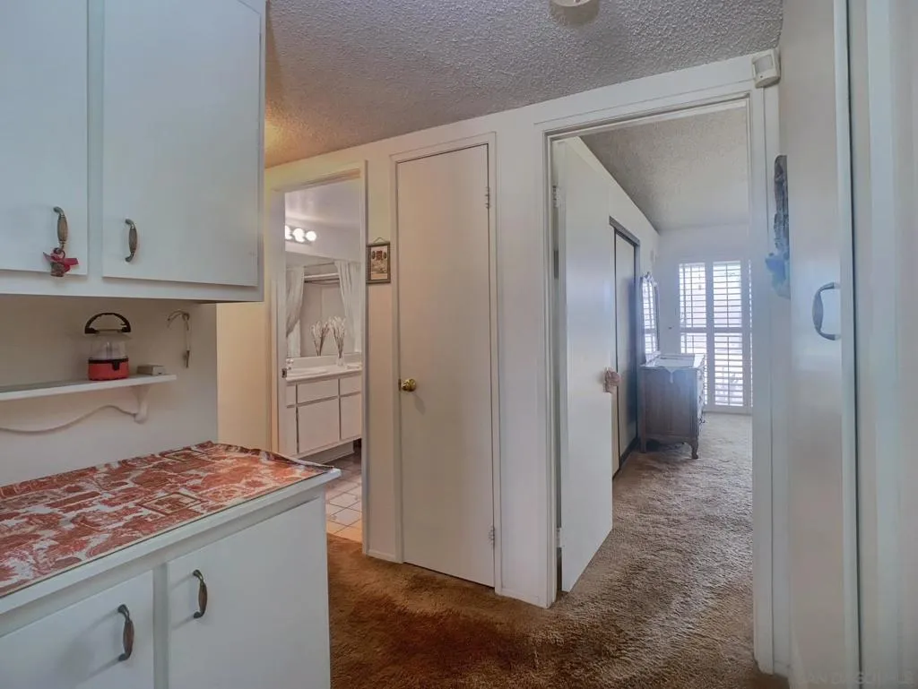 2552 Wind River Rd, El Cajon, California 92019 home-pic-18