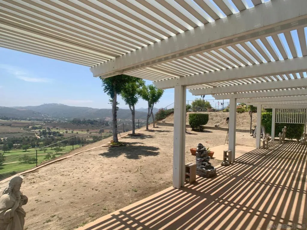 2552 Wind River Rd, El Cajon, California 92019 home-pic-27