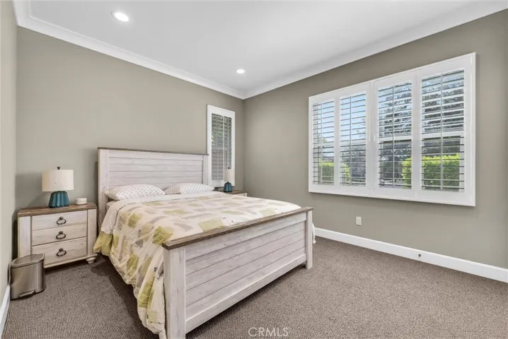 1st floor guest bedroom