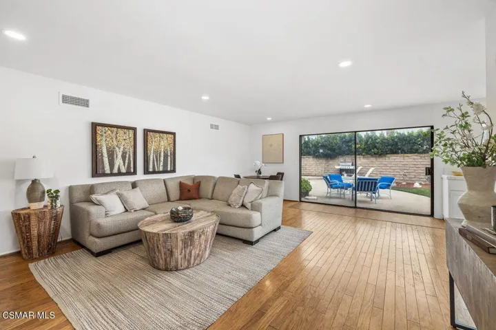 23_11996266_186141_186141-EI-123