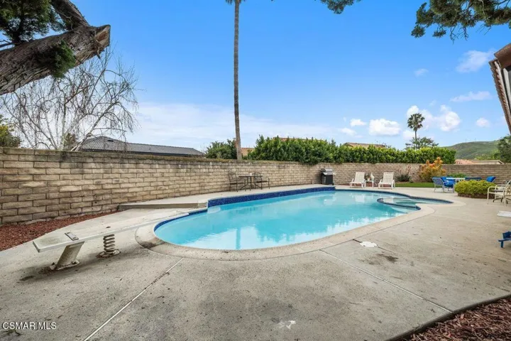 43_11996286_186141_186141-EI-143