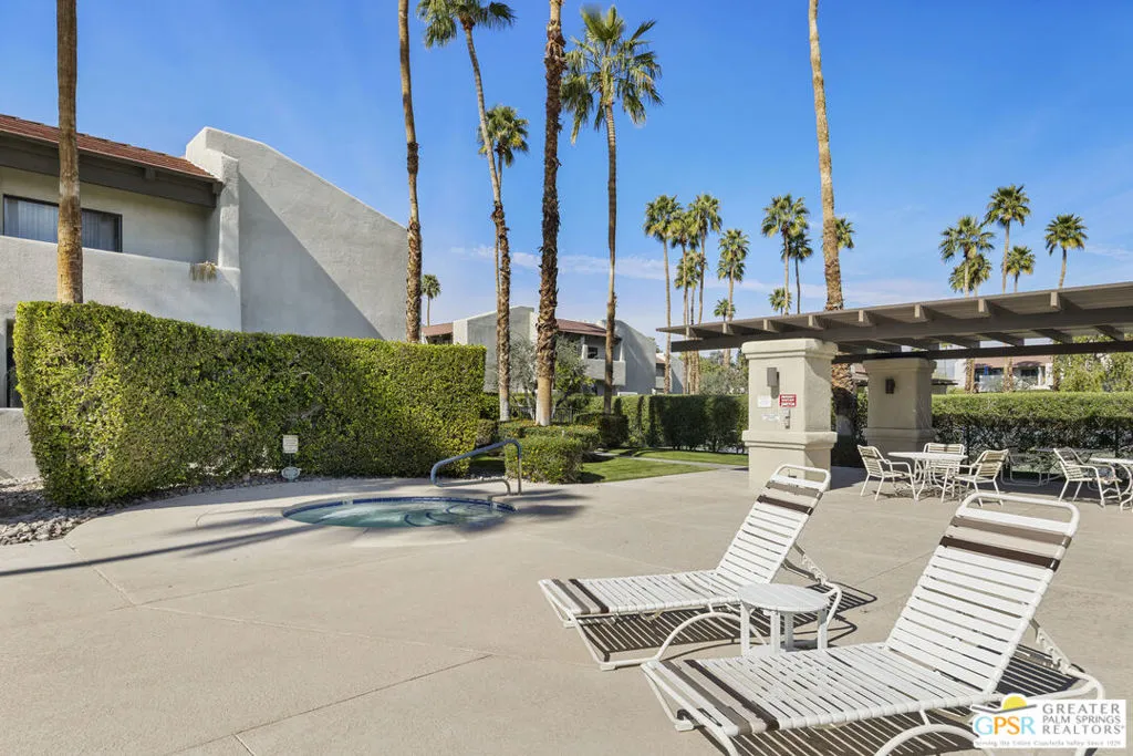 351 N Hermosa Drive 3a1, Palm Springs, California 92262 home-pic-26