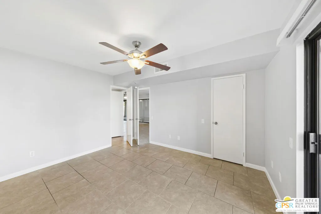 351 N Hermosa Drive 3a1, Palm Springs, California 92262 home-pic-19