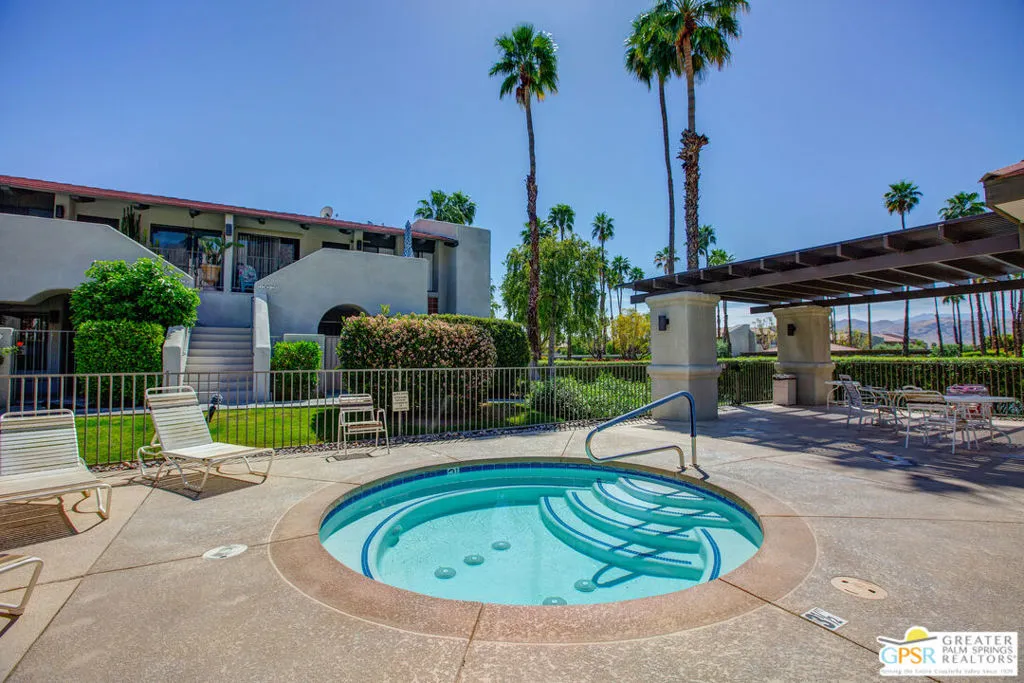 351 N Hermosa Drive 3a1, Palm Springs, California 92262 home-pic-24