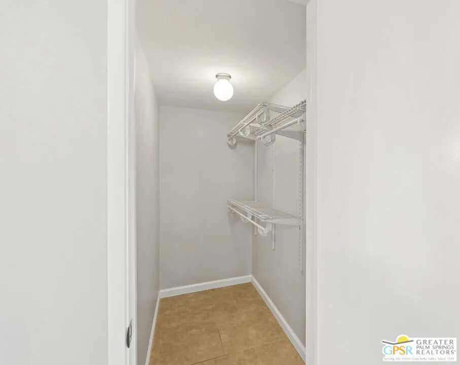 351 N Hermosa Drive 3a1, Palm Springs, California 92262 home-pic-21