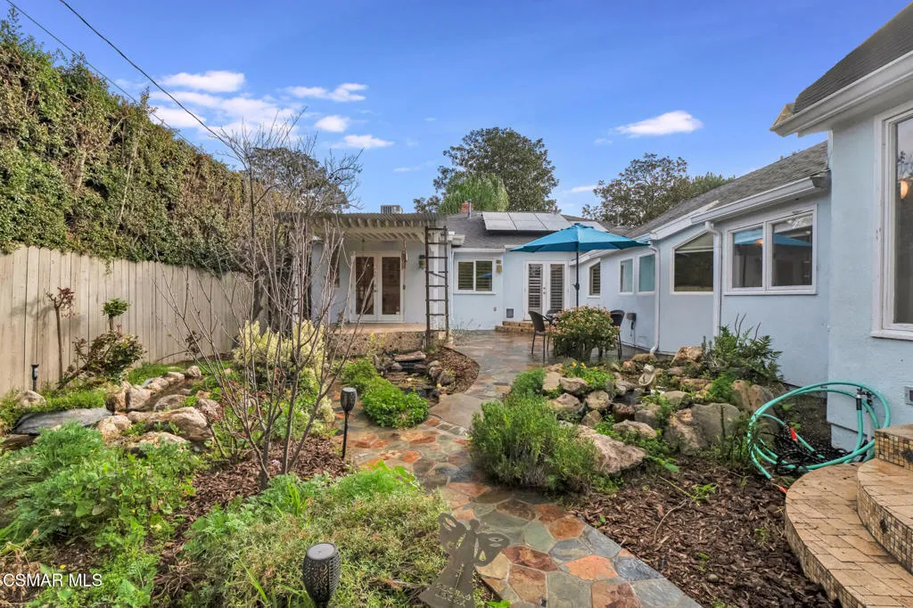 4219 Shadyglade Avenue, Studio City, California 91604 home-pic-28
