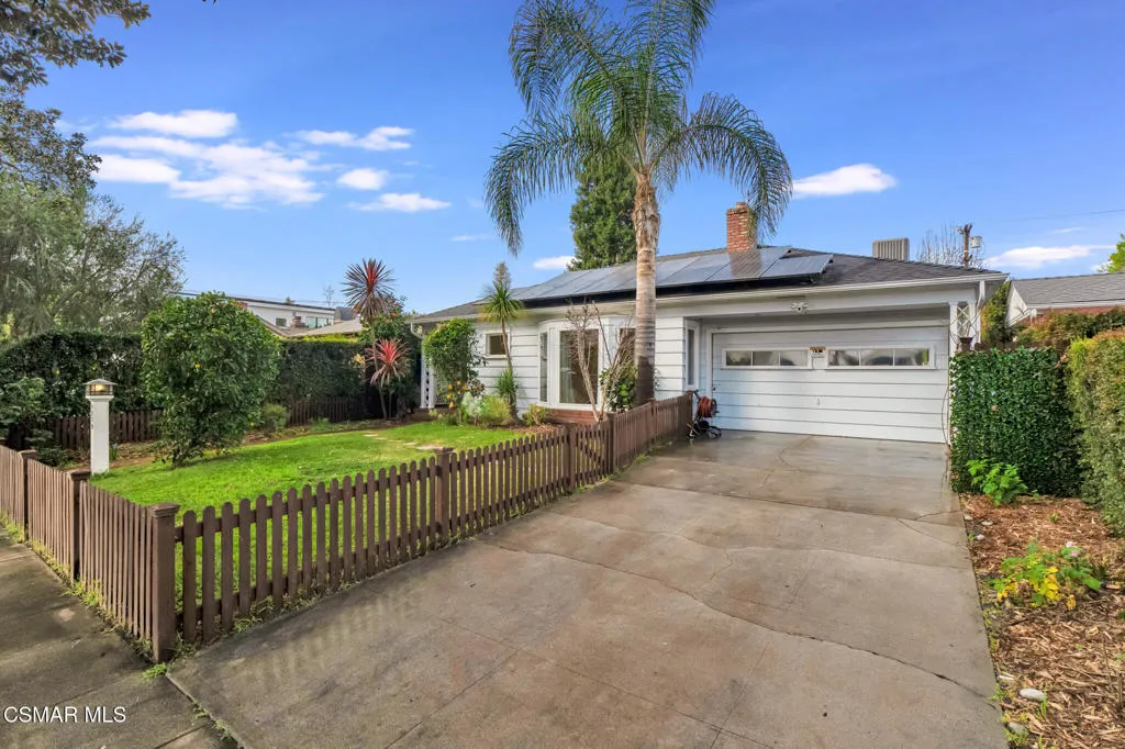 4219 Shadyglade Avenue, Studio City, California 91604 home-pic-37