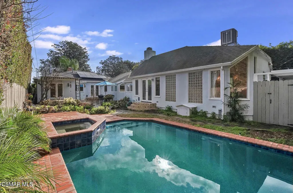 4219 Shadyglade Avenue, Studio City, California 91604 home-pic-6