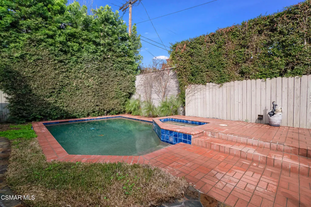 4219 Shadyglade Avenue, Studio City, California 91604 home-pic-26