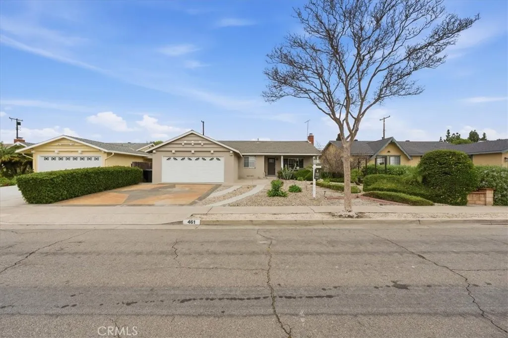 461 W Roberta, Fullerton, California 92832 home-pic-1