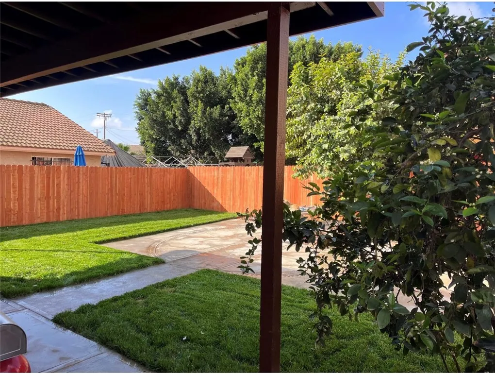1127 Mcfarland, Wilmington, California 90744 home-pic-18