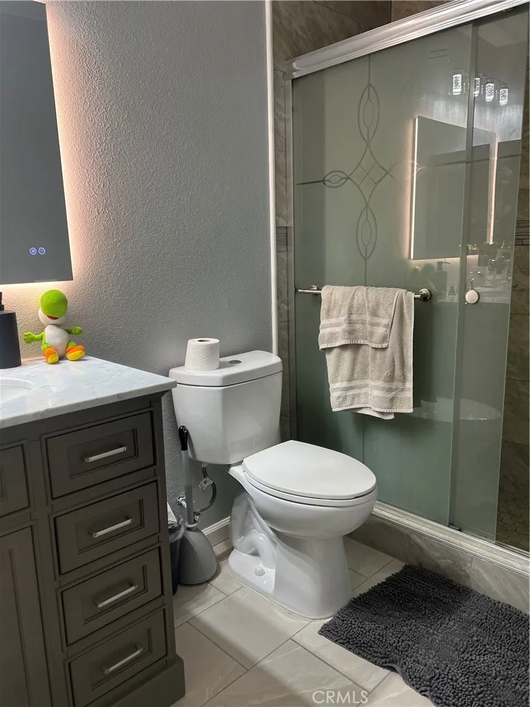 1127 Mcfarland, Wilmington, California 90744 home-pic-11