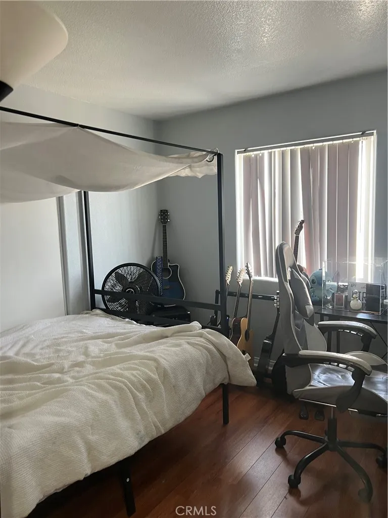1127 Mcfarland, Wilmington, California 90744 home-pic-14