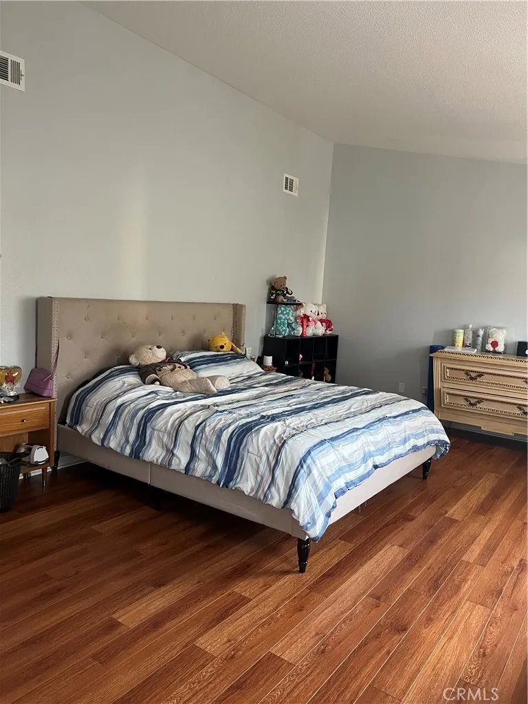1127 Mcfarland, Wilmington, California 90744 home-pic-15