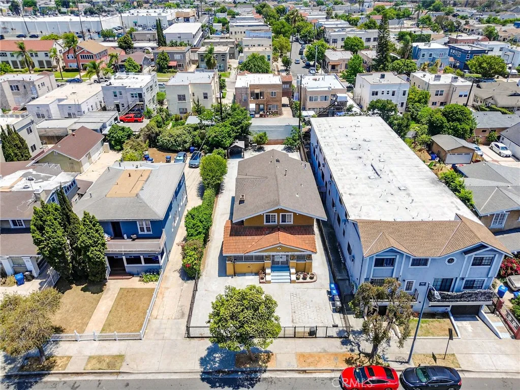 2104 Crenshaw Boulevard, Los Angeles, California 90016 home-pic-49