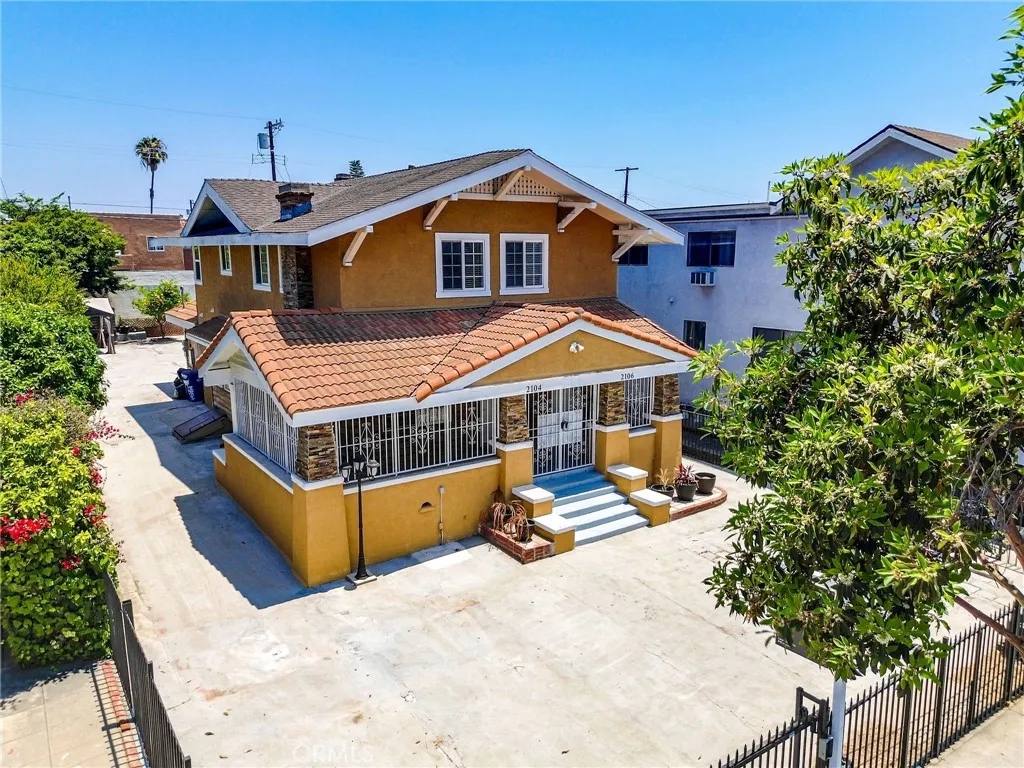 2104 Crenshaw Boulevard, Los Angeles, California 90016 home-pic-46