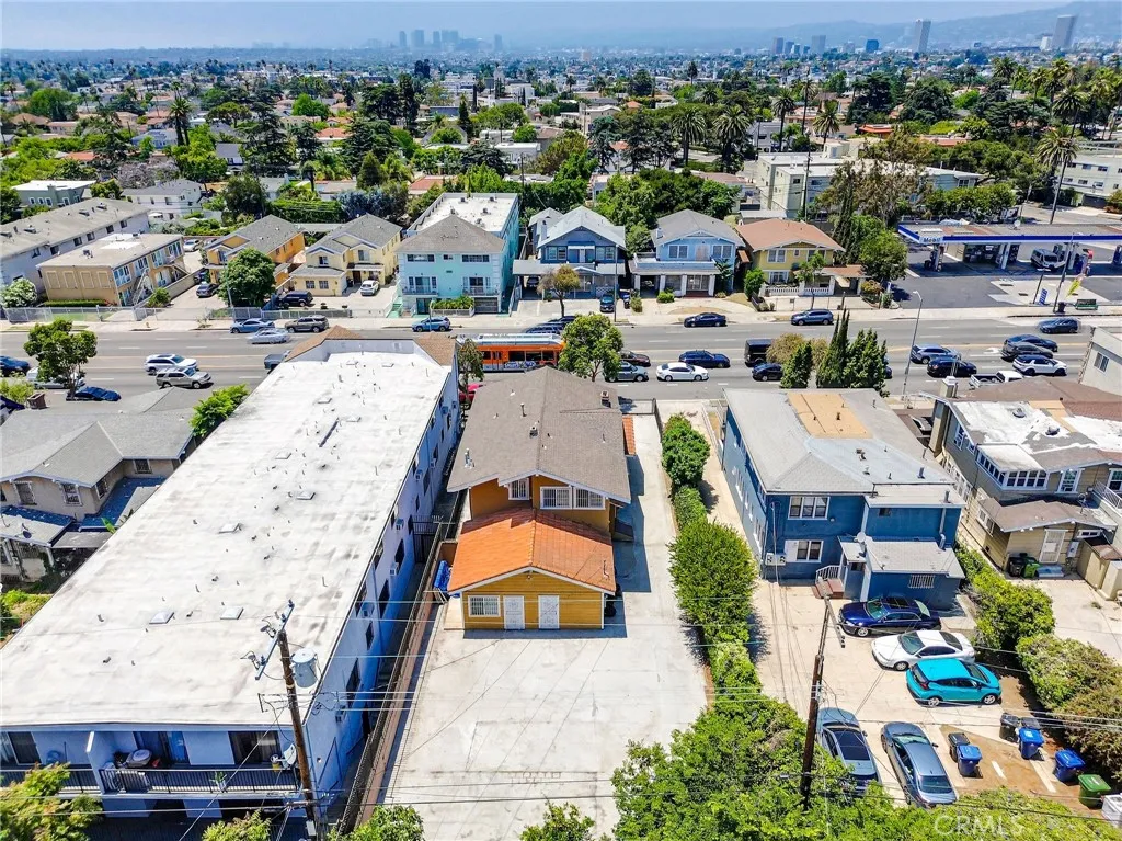 2104 Crenshaw Boulevard, Los Angeles, California 90016 home-pic-60