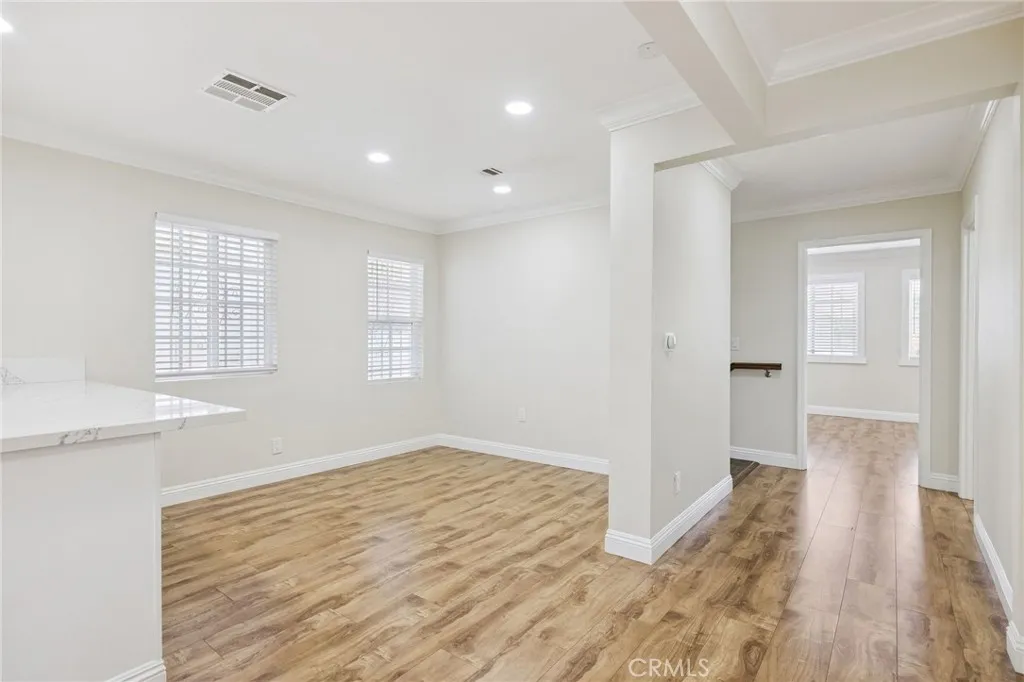 2104 Crenshaw Boulevard, Los Angeles, California 90016 home-pic-32