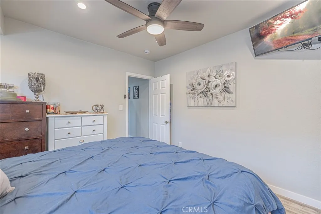 2548 E Washington, Carson, California 90810 home-pic-31