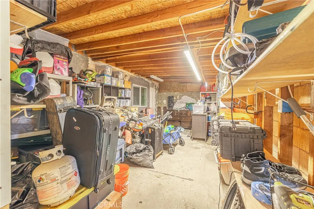 2548 E Washington, Carson, California 90810 home-pic-37