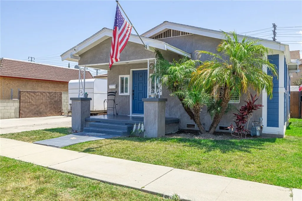 2548 E Washington, Carson, California 90810 home-pic-1