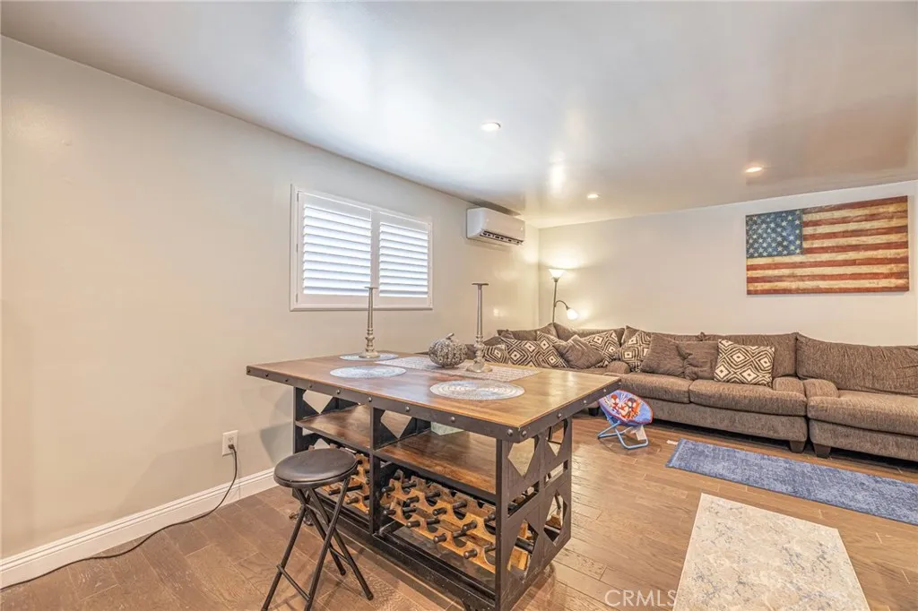 2548 E Washington, Carson, California 90810 home-pic-19
