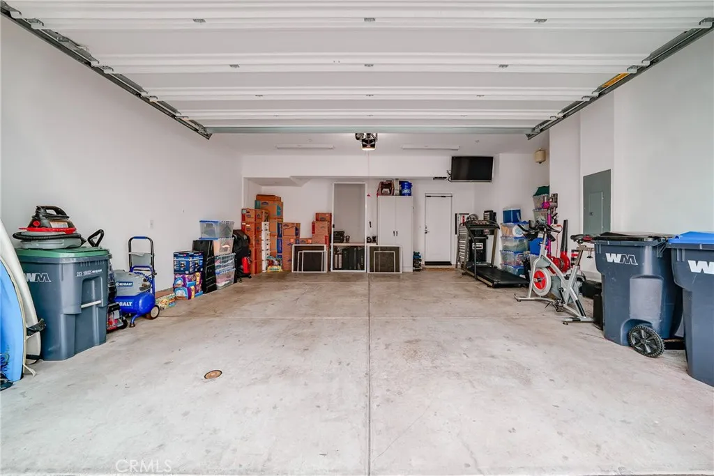 2210 Synergy, Irvine, California 92614 home-pic-24