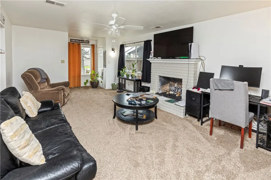 3216 El Capitan, Merced, California 95340 home-pic-6