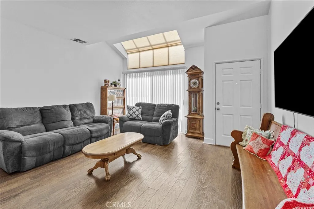 29579 Cara Way, Temecula, California 92591 home-pic-6