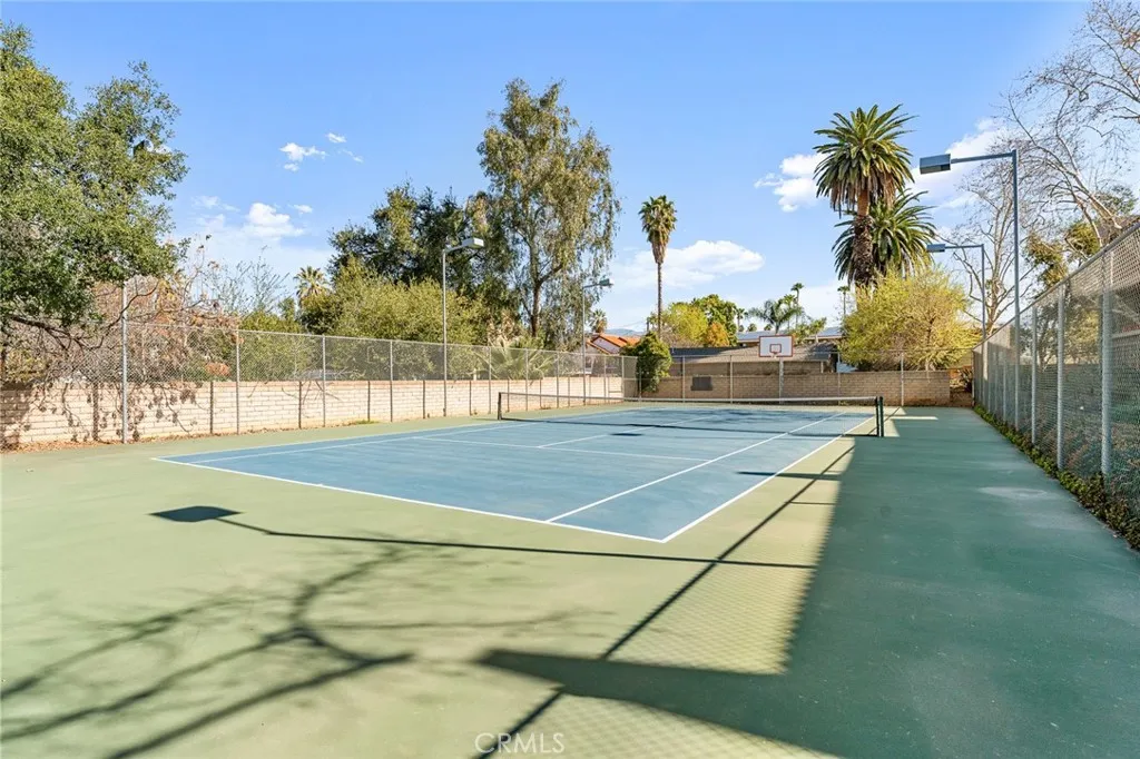 246 E Fern Avenue 109, Redlands, California 92373 home-pic-31