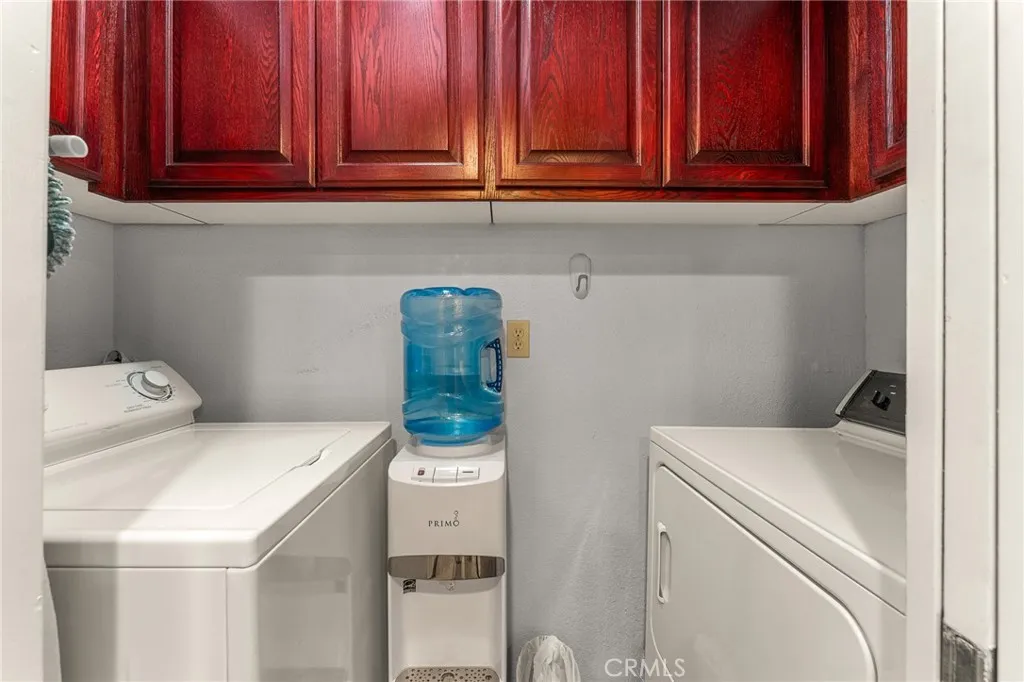 246 E Fern Avenue 109, Redlands, California 92373 home-pic-25