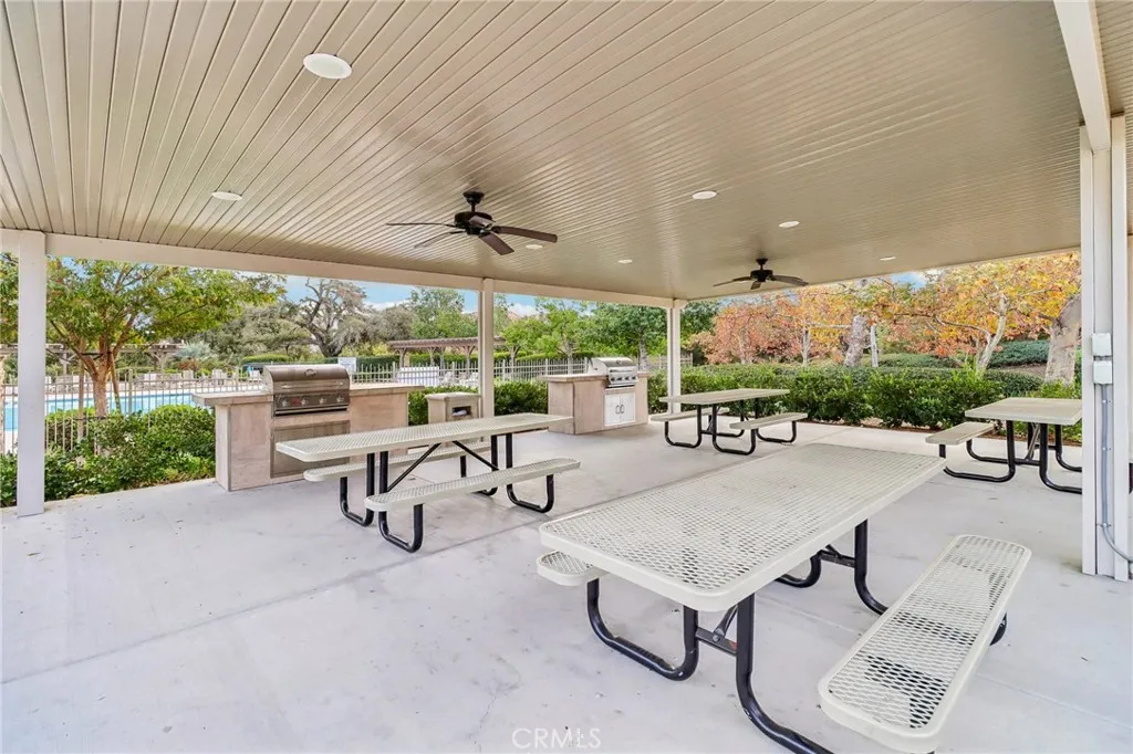 27741 Elderberry Street, Murrieta, California 92562 home-pic-45