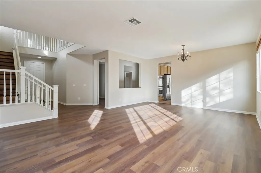 27741 Elderberry Street, Murrieta, California 92562 home-pic-5