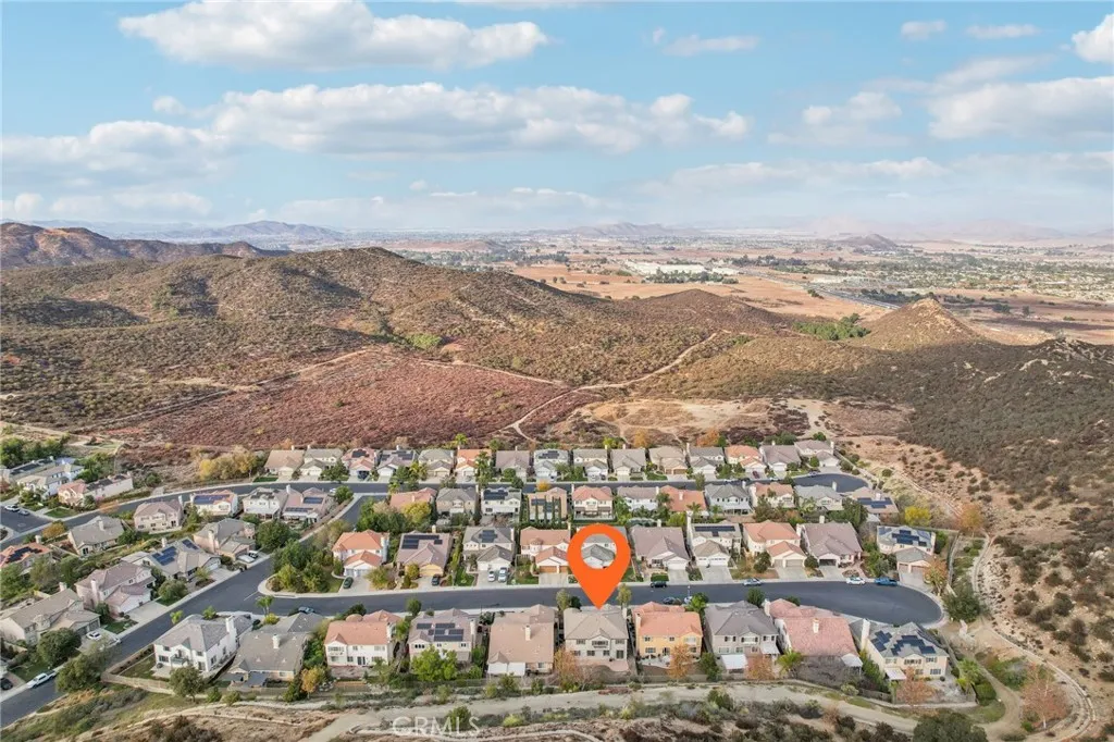 27741 Elderberry Street, Murrieta, California 92562 home-pic-38