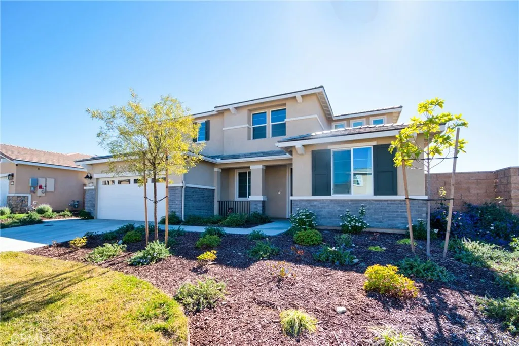34955 S Serano Square, Yucaipa, California 92399 home-pic-3