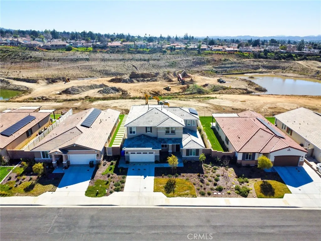 34955 S Serano Square, Yucaipa, California 92399 home-pic-40