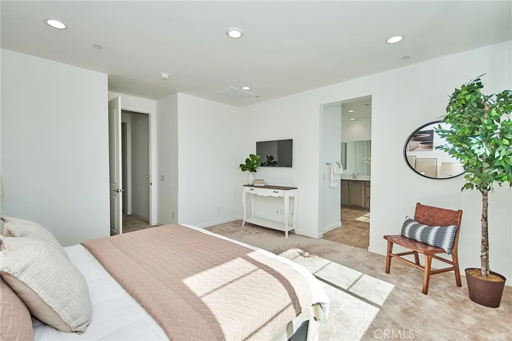 34955 S Serano Square, Yucaipa, California 92399 home-pic-22