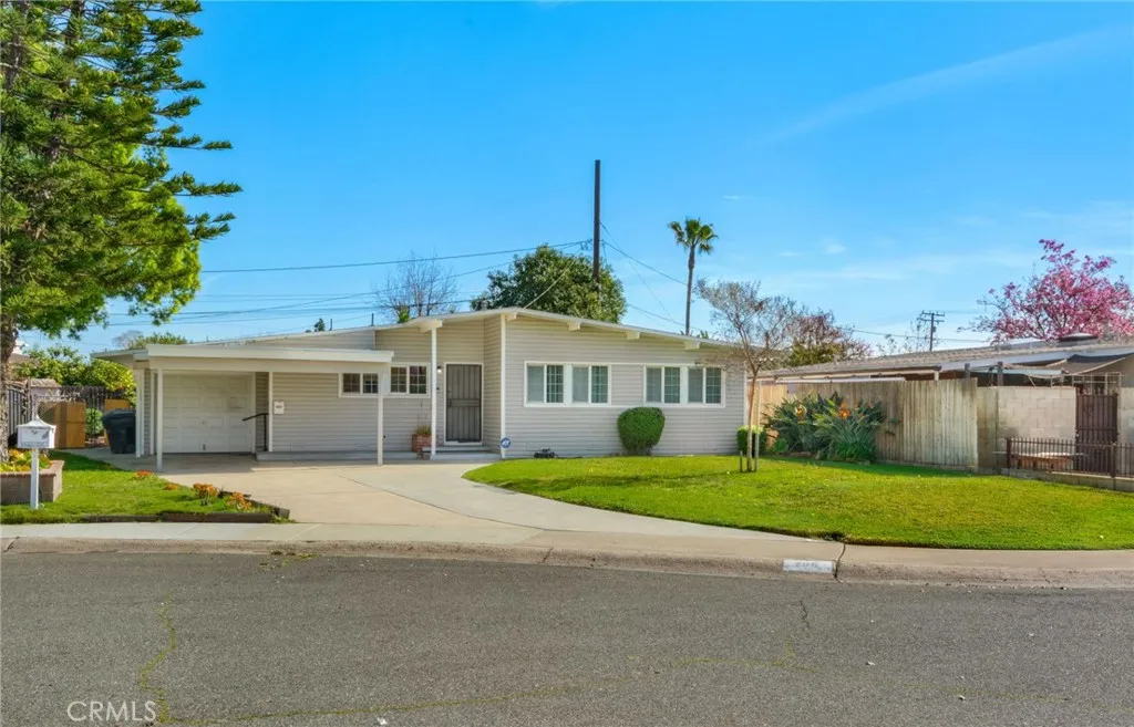206 N. Clark Terrace, Anaheim, California 92806 home-pic-2