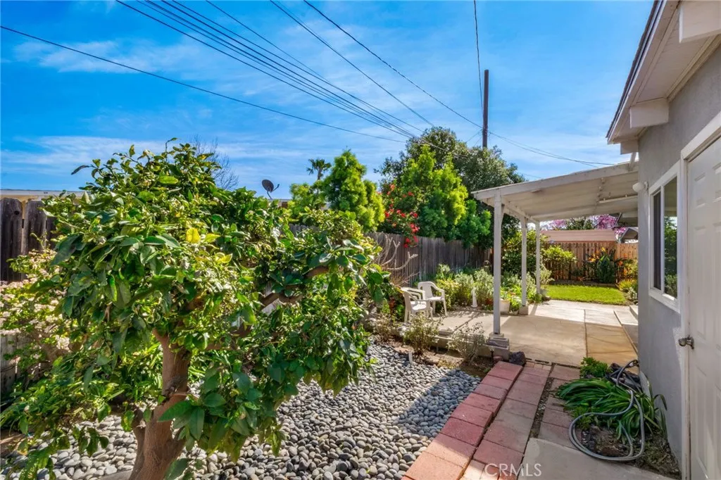 206 N. Clark Terrace, Anaheim, California 92806 home-pic-18