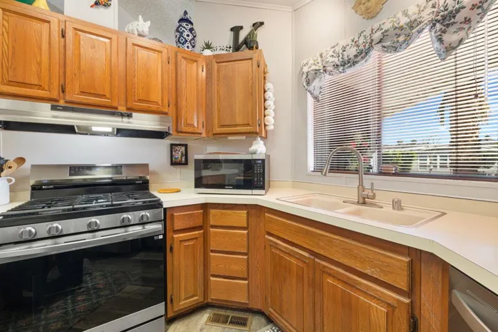 Kitchen Open to the Dine Area