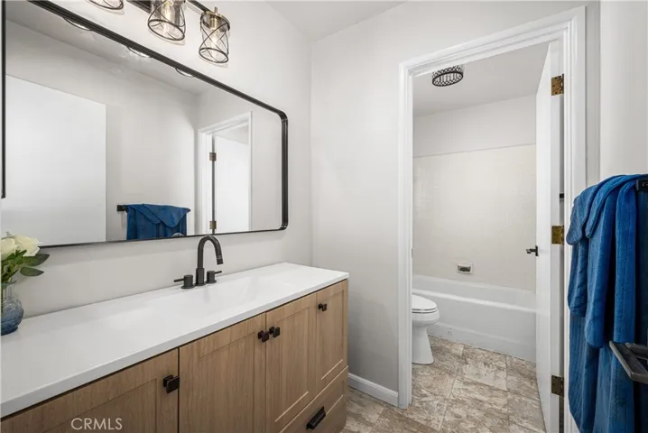 3729 N Weston Place, Long Beach, California 90807