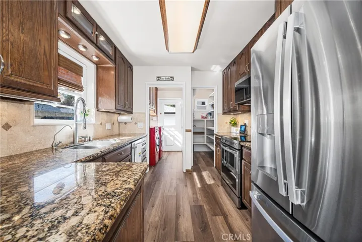 3729 N Weston Place, Long Beach, California 90807