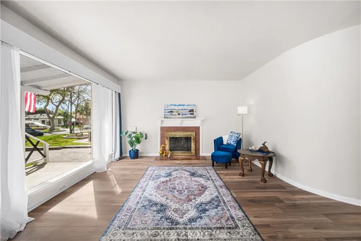 3729 N Weston Place, Long Beach, California 90807